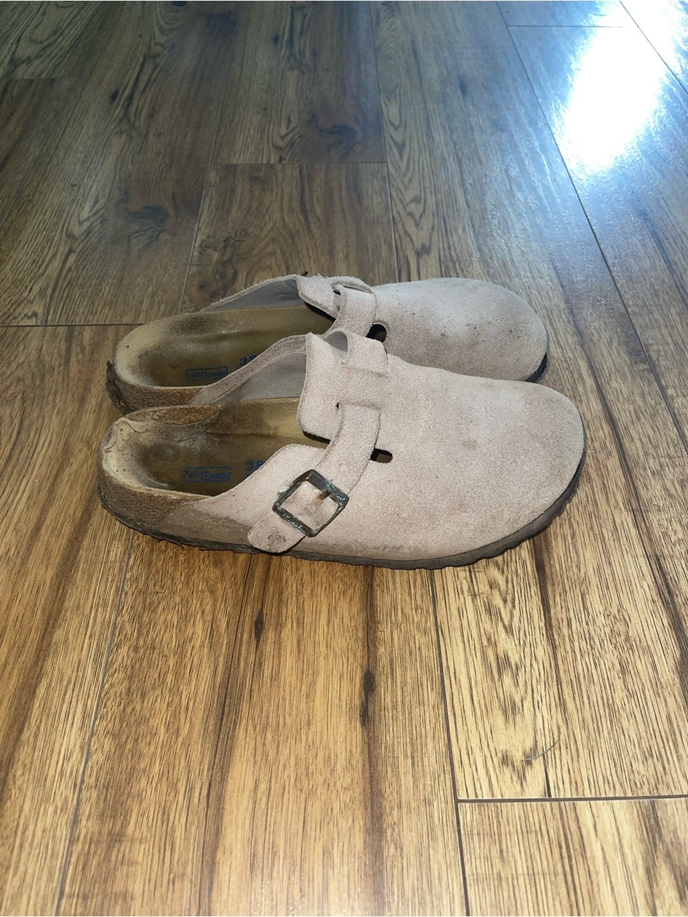 Light Beige Birkenstock Clogs🍂